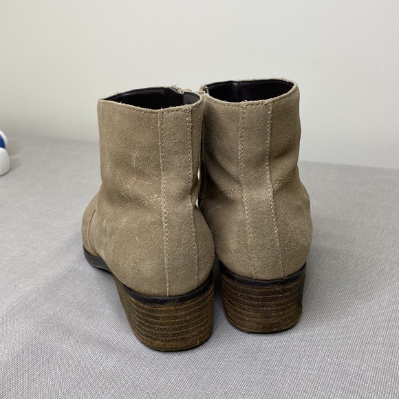 Gibson Latimer suede booties - Picture 2 of 13